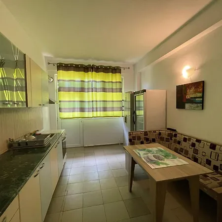 招待所 Pensiunea Sonrisa